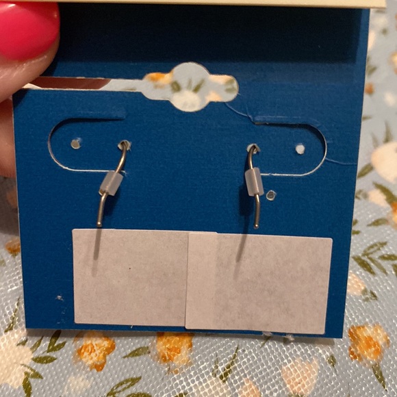 🎁 New Never Worn LUCKY BRAND EARRINGS 🎁 - Picture 6 of 8